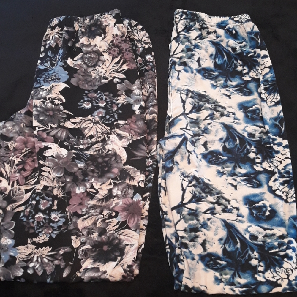 Leggings size L and one size